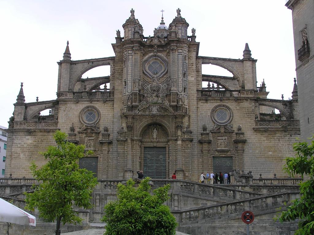 Trujillo Hotel Jerez de la Frontera Esterno foto